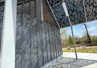 Windsor Park, Louisville, KY L9129 N8 webview 400x284